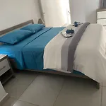 Townhouse Louise Πέγεια