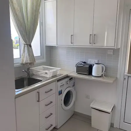 Townhouse Louise Pegeia